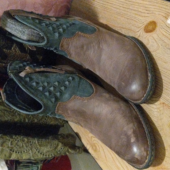 Born Western Booties SZ 7 - Picture 2 of 8